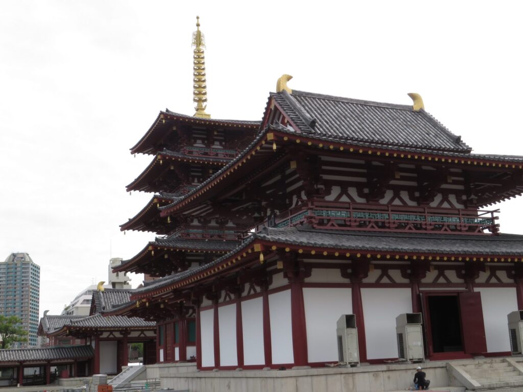 Shitennoji temple